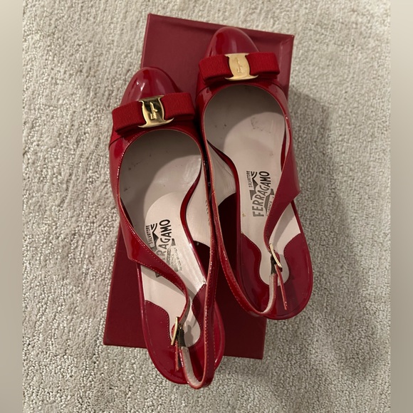 SOLD! Salvatore Ferragamo Red Flavia Slingback Heels - Size 10 - Picture 8 of 15